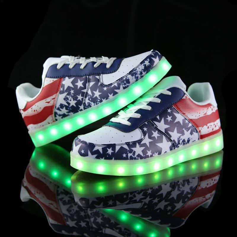 (M288) Giày Phát Sáng Đèn Led 7 Màu Mẫu Cờ Mỹ