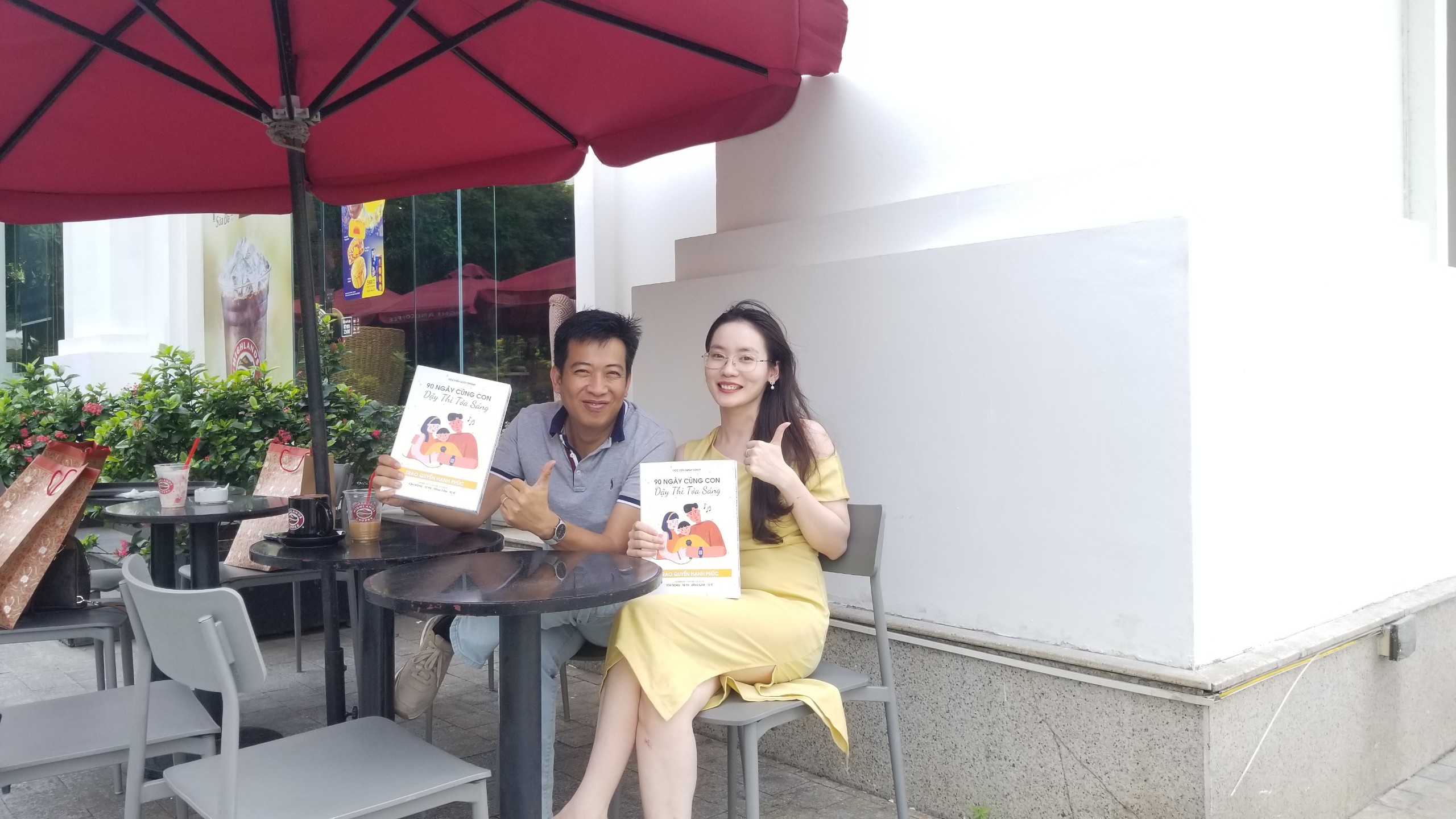 Bộ sách TeenUp “90 ngày cùng con dậy thì tỏa sáng” WEGROW - Sách giáo dục giới tính toàn diện đầu tiên tại Việt Nam, giúp cha mẹ đồng hành cùng con tuổi dậy thì - Teen