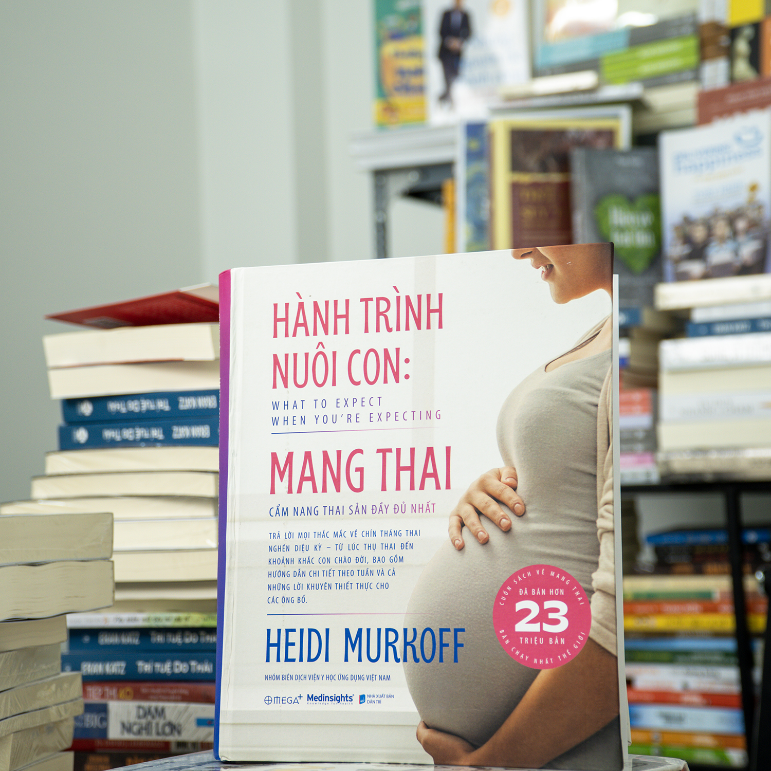 [ThangLong Bookstore]Hành Trình Nuôi Con: Mang Thai