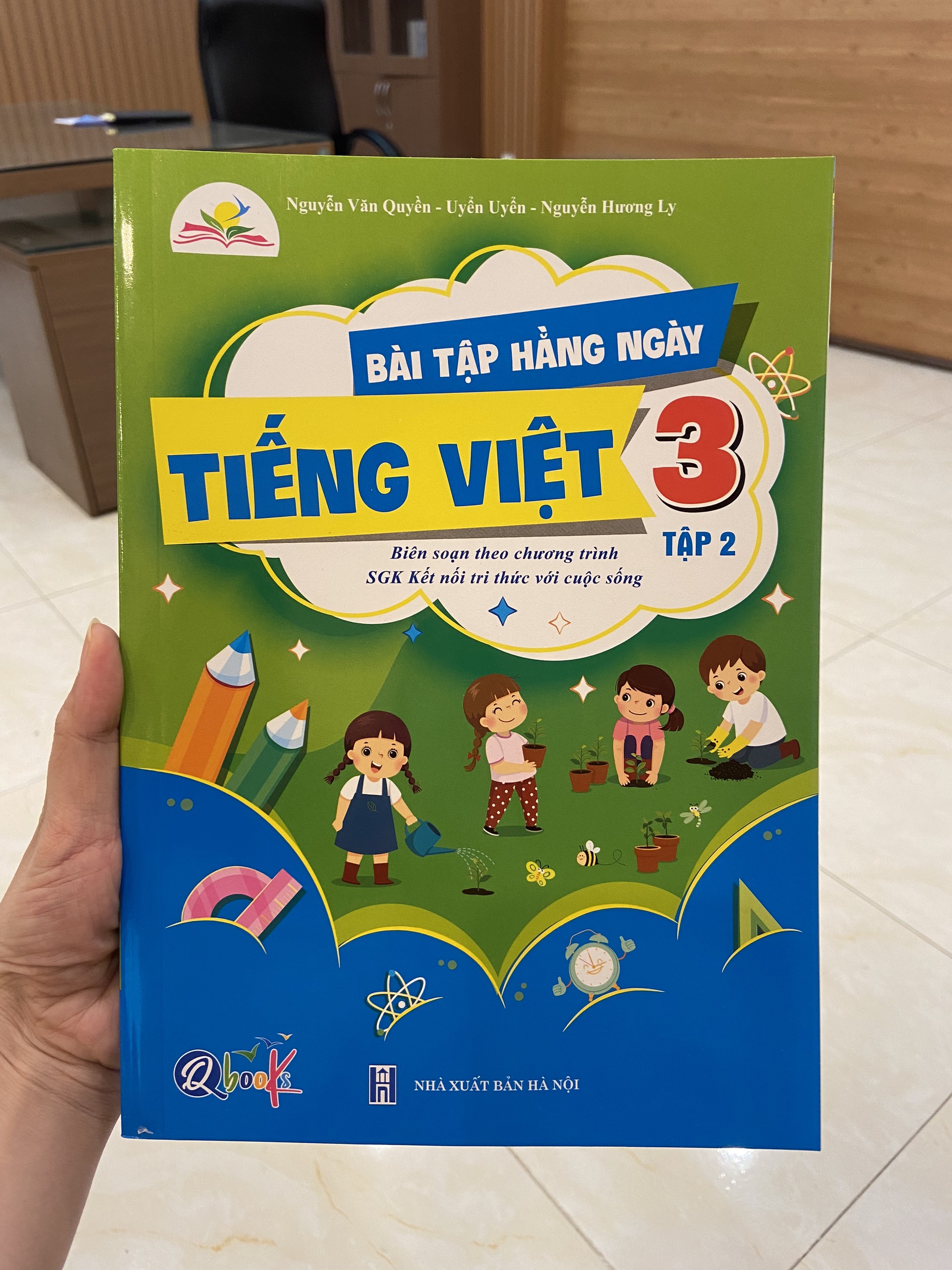 Sách - Bài tập hằng ngày tiếng việt lớp 3 tập 2 (Kết nối tri thức với cuộc sống)