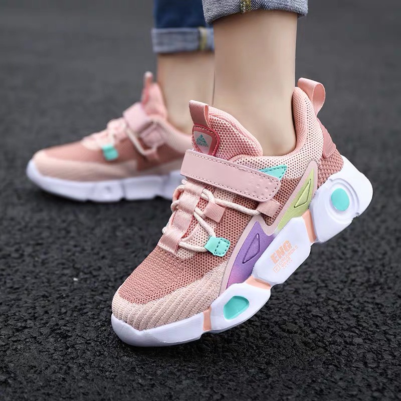 Giày bé gái 3 - 15 tuổi dáng sneaker năng động và cá tính GE58