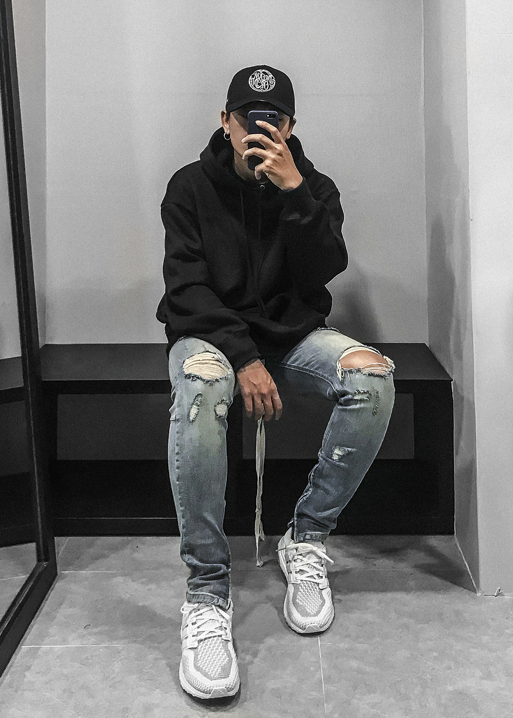 Basic Hoodie In Black