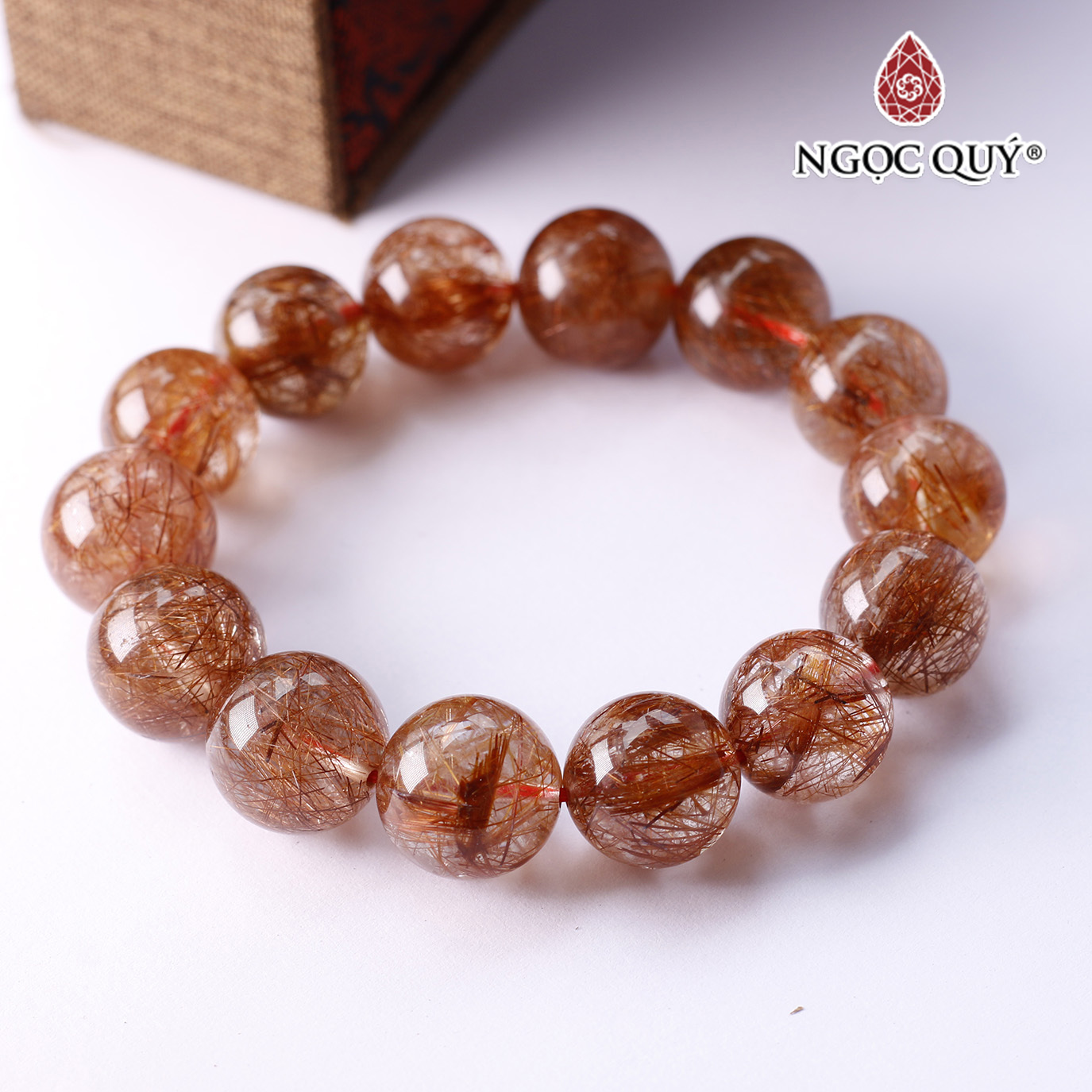 Vòng tay đá thạch anh tóc đỏ AAA hạt 14mm - Ngọc Quý