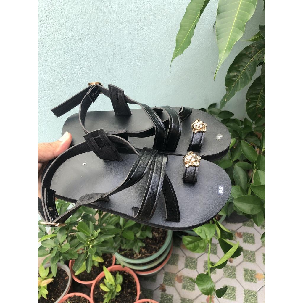 Dép sandal nam và nữ đế đen quai bố đen