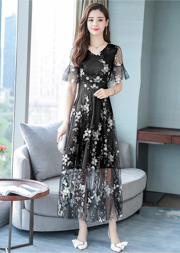 Đầm xòe phủ lưới thêu hoa sang trọng size từ 40 đến 71kg