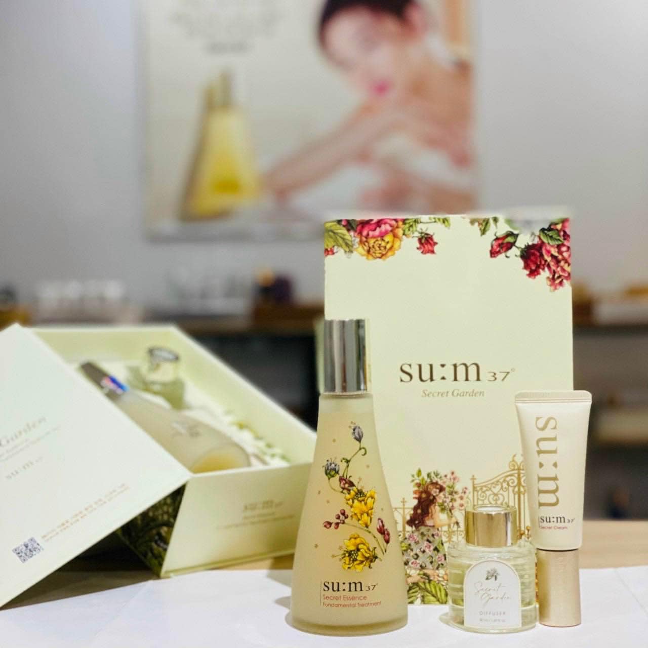 Set nước thần Su:m37 Secret Essence Phiên Bản Đặc Biệt 2022 UPSIZE 80ml lên 230ml