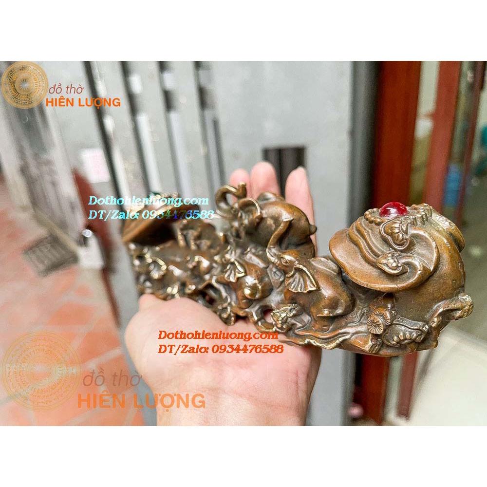 Gậy Như Ý Voi Ngọc Xanh Đỏ Bằng Đồng Hun Màu Nâu Giả Cổ Kích Thước 21x5x7cm, Nặng 0,7kg