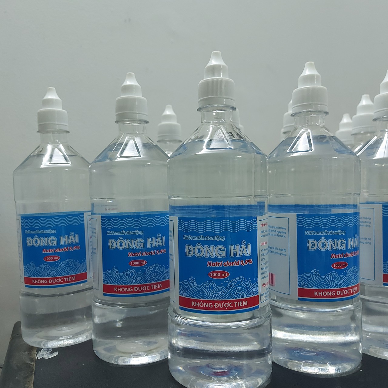 Nước muối súc miệng Đông Hải 1000ml 15 chai/thùng