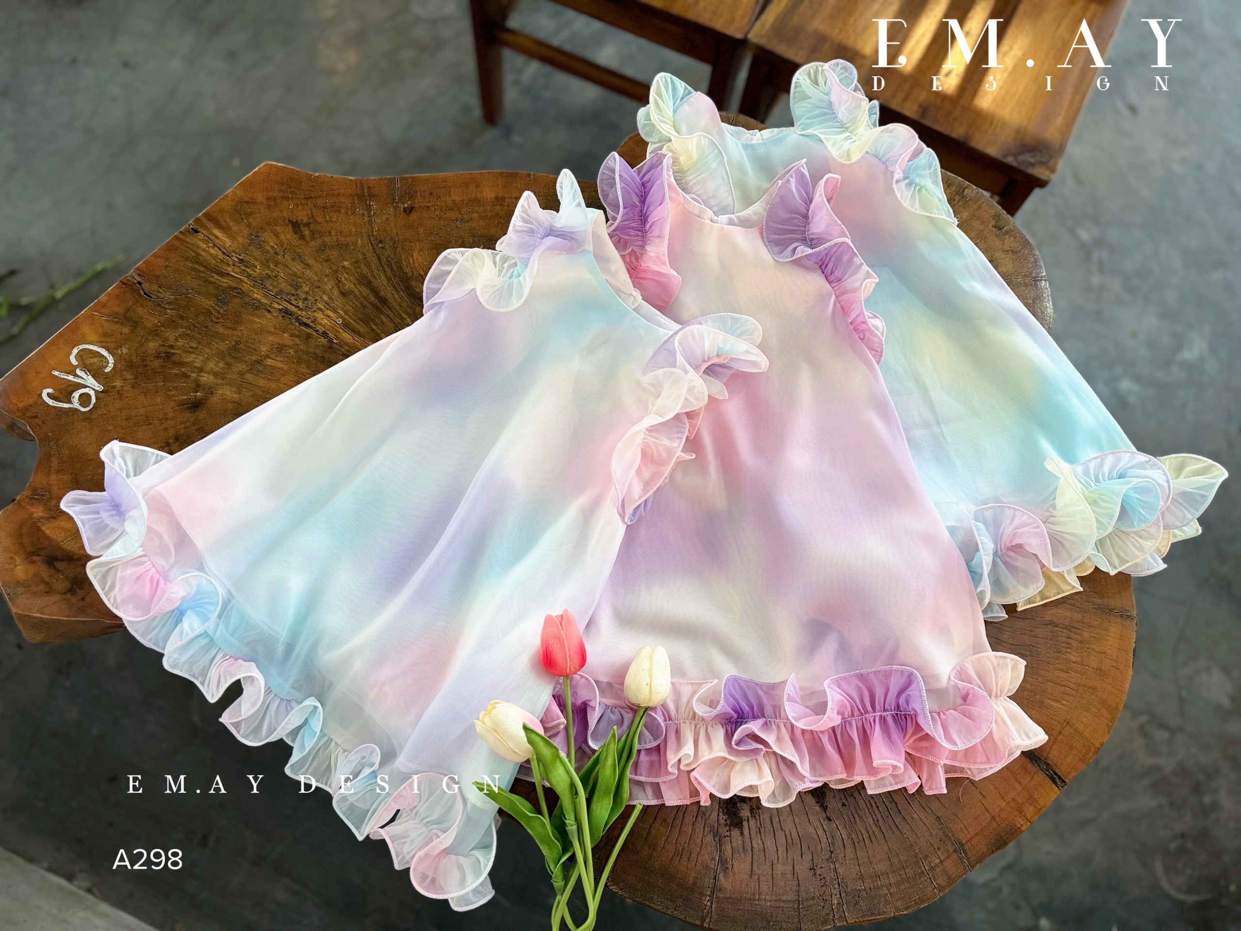 Đầm váy công chúa cho bé gái màu loang cầu vồng đi chơi du lịch biển đẹp size 10-40kg hàng cao cấp