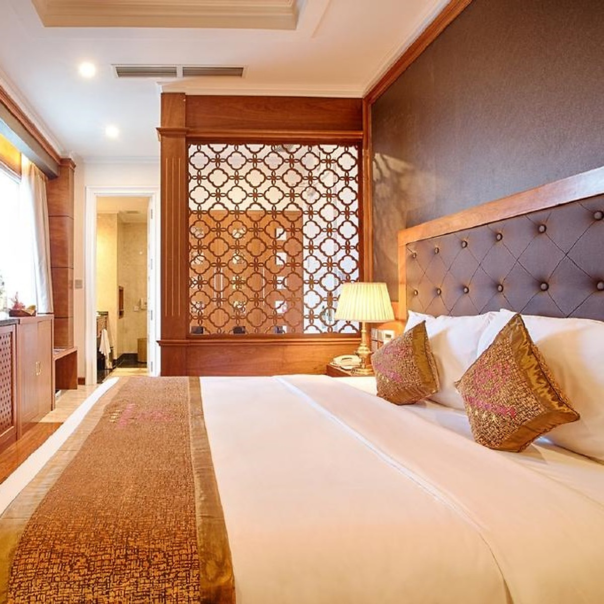 Samdi Hotel 4* Đà Nẵng - Trung Tâm Đà Nẵng, Buffet Sáng, Hồ Bơi, Gần Sân Bay Và Các Điểm Tham Quan Kèm Ưu Đãi Hấp Dẫn