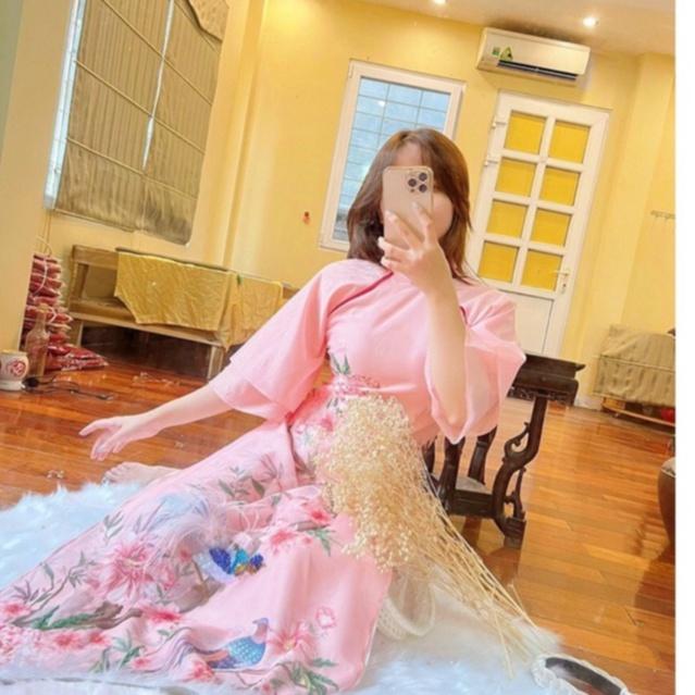 Áo Dài Cách Tân NGUYỆT CÁT HỒNG thiết kế đơn giản sang trọng cho các nàng đi tiệc , dạ hội , tết ,...