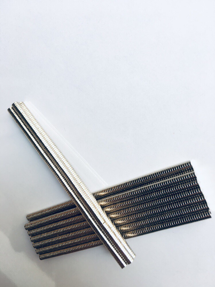 100 Viên nam châm đất hiếm NdFeB phi tròn 4x1mm, lực từ cực mạnh, nguyên liệu hoa tai không bấm