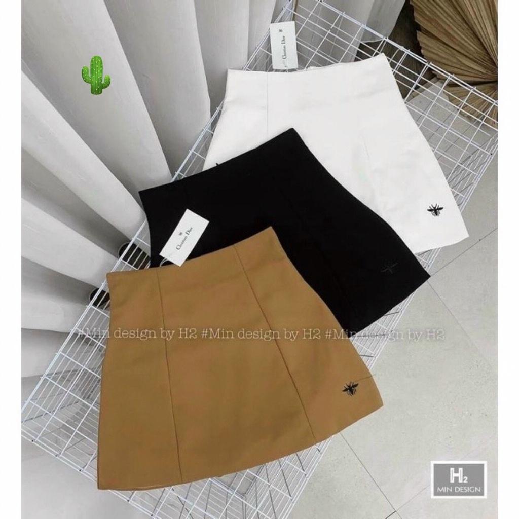 Chân váy chữ A thêu logo BEE - Váy thời trang chất Kate Nhật - Có lót an toàn cho bạn