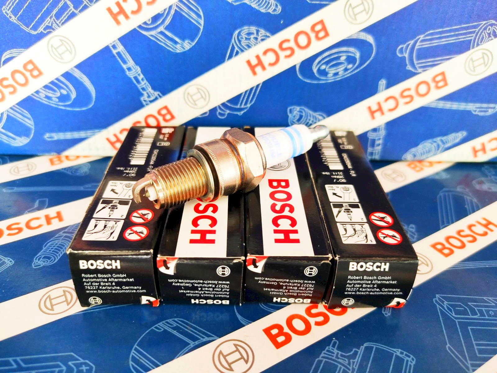 Bugi Xe Máy 2 Thì Bosch Suzuki RGV Sport, Satria, Yamaha YZ125, Honda Nova Dash, NSP, NSR