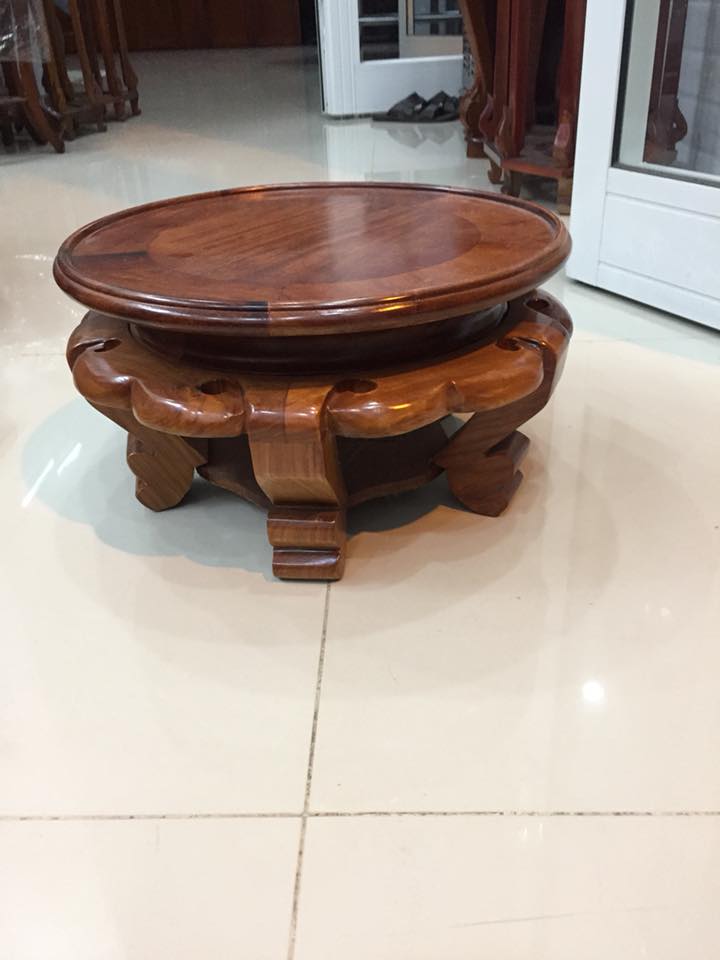 Đôn sen gỗ hương, mặt đôn có đường kính 34 cm x cao 20 cm, thích hợp kê vật dụng trang trí không gian nhà