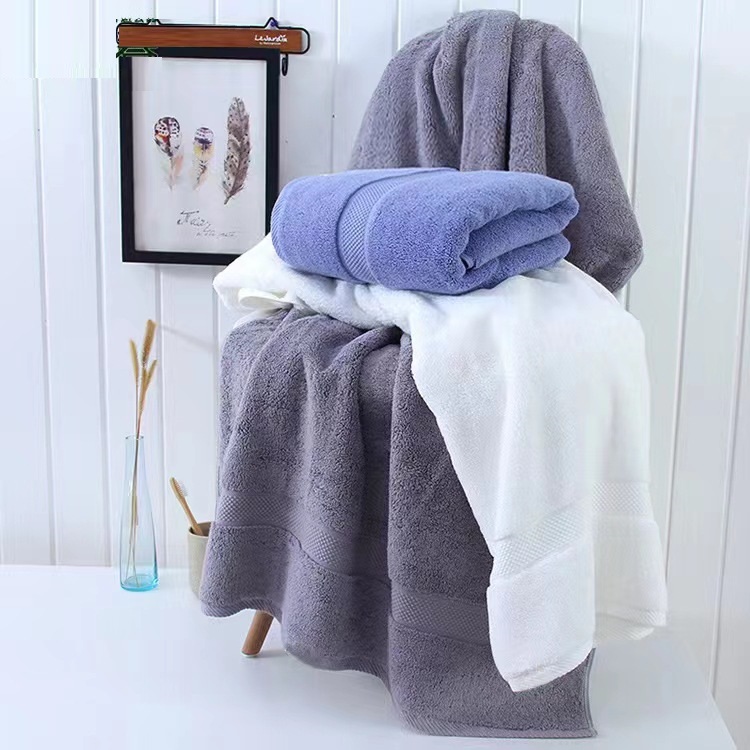 Set 2 Khăn Tắm Cotton Organic Xuất Hàn 70x140cm, Dày Dặn Thấm Hút Nước Tốt - Chính Hãng (Giao Màu Ngẫu Nhiên)