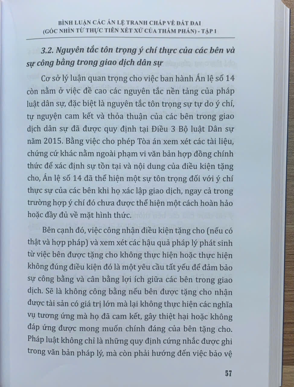 Bình luận các án lệ tranh chấp về đất đai – Góc nhìn từ thực tiễn xét xử của Thẩm phán (tập 1 và 2)