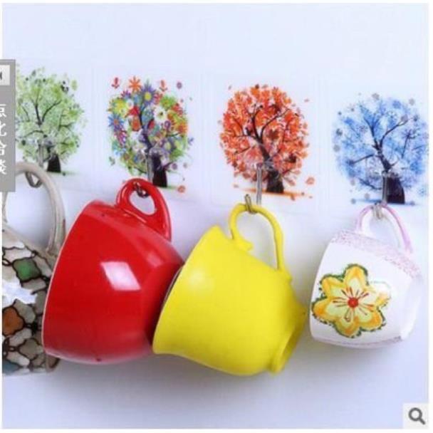 Móc dán tường siêu dính