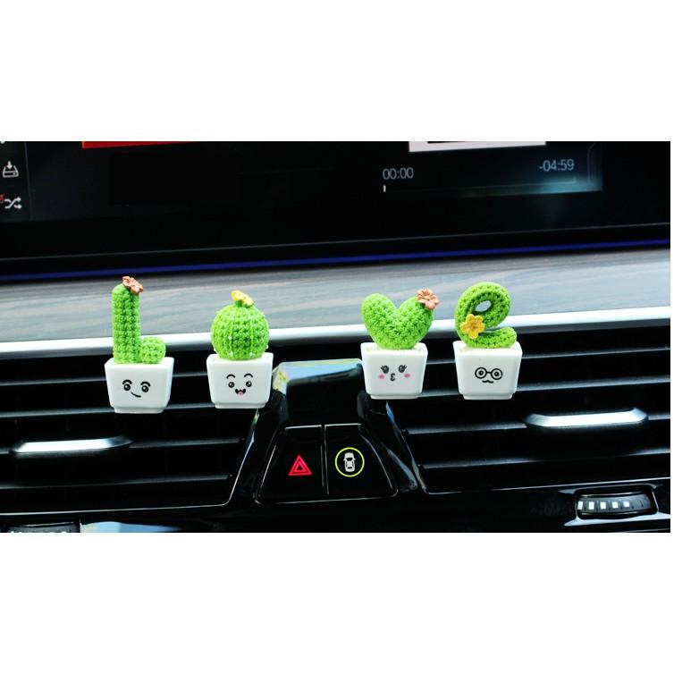 Set 4 cây xương rồng chữ LOVE cài cửa gió ô tô, cài cửa gió xe hơi - Hoàng Đông shop