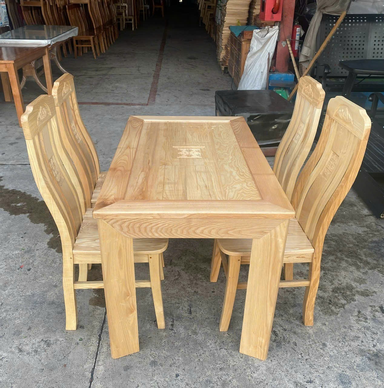 Bộ bàn ăn 4 ghế gỗ sồi mẫu mới-Bộ bàn ăn giá rẻ 45R