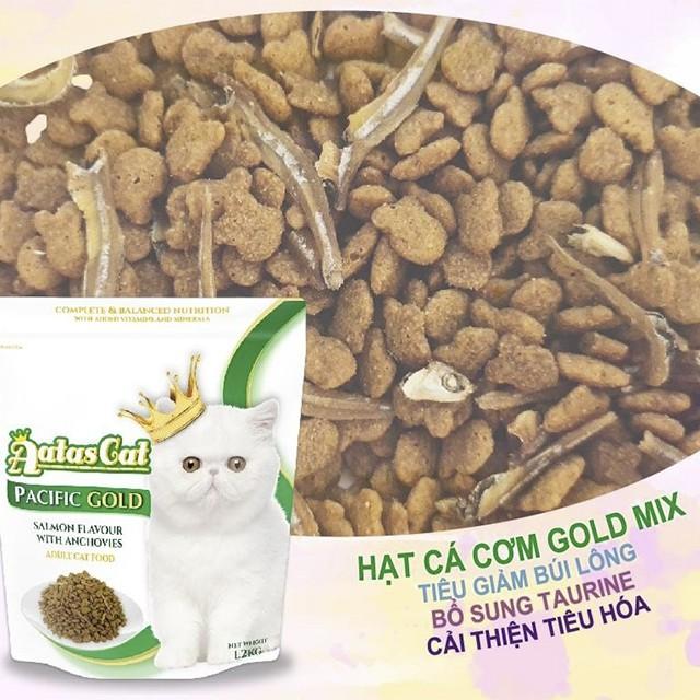 Thức Ăn Cho Mèo Aatas Cat Bao 1,2kg Vị Cá Hồi, Vị Cá Ngừ, Vị Gà Topping Thêm Cá Cơm Sấy Khô (Lông Mượt, Giảm Búi Lông