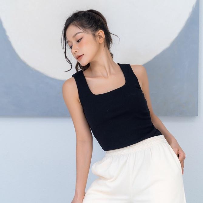 Áo cổ vuông nữ hai dây, dáng dài DERCE - Áo sát nách chất thun gân co giãn, form thoải mái giấu bụng GINE STORE