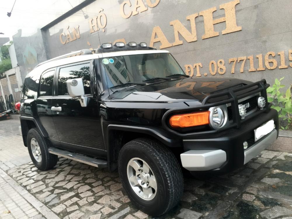 Logo chụp mâm, ốp lazang bánh xe ô tô FJ-CRUISER đời 2006-2010