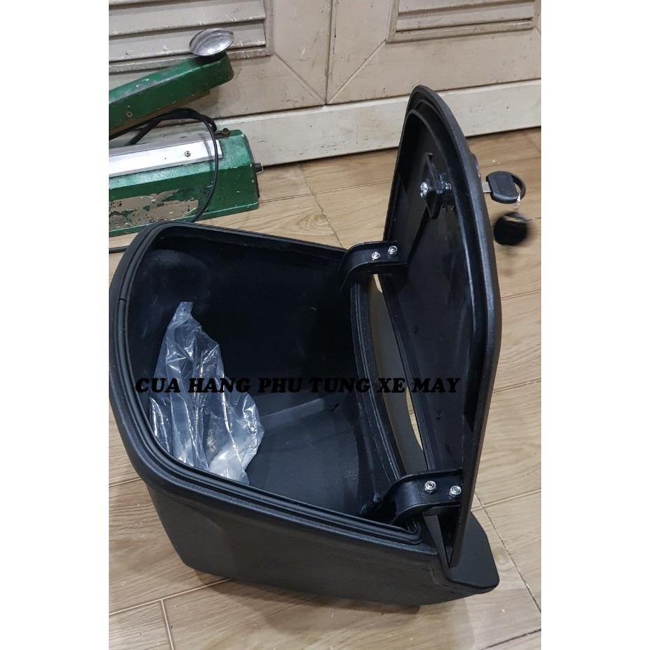 Thùng giữa Givi xe Dream, Wave nhỏ Wave A 2010 - 23, Wave RS, Sirius, Ex135, Ex150, Winner 150, Winner X