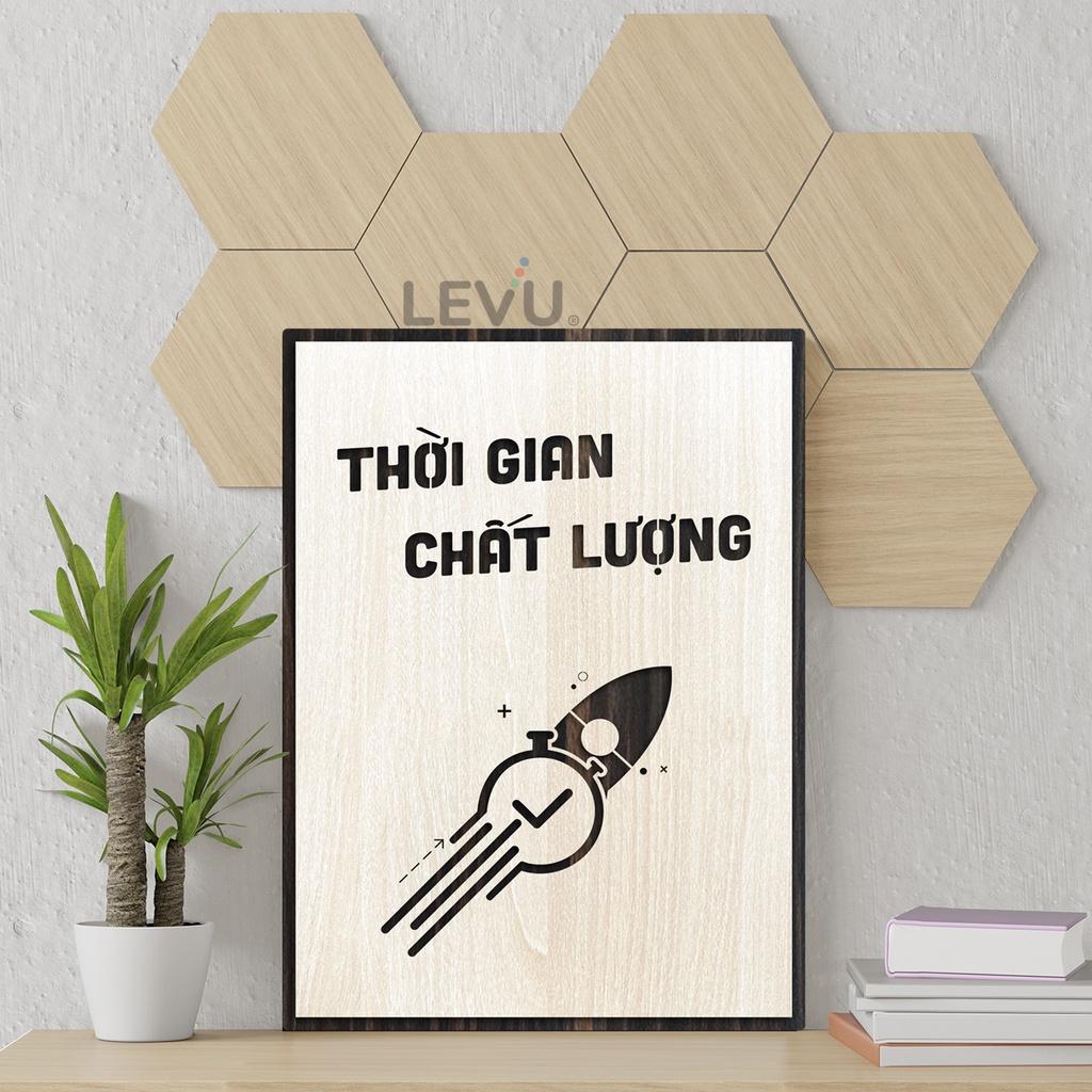 Tranh tạo động lực gỗ LEVU LV130 "Thời gian chất lượng"