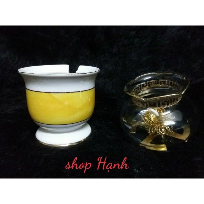 Đèn dầu đá vàng
