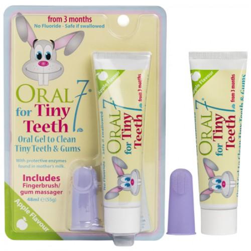 Kem đánh răng trẻ em an toàn khi nuốt kèm bàn chải ngón tay Oral7 Tiny Teeth 40ml (Cho bé từ 3 tháng - 3 tuổi)