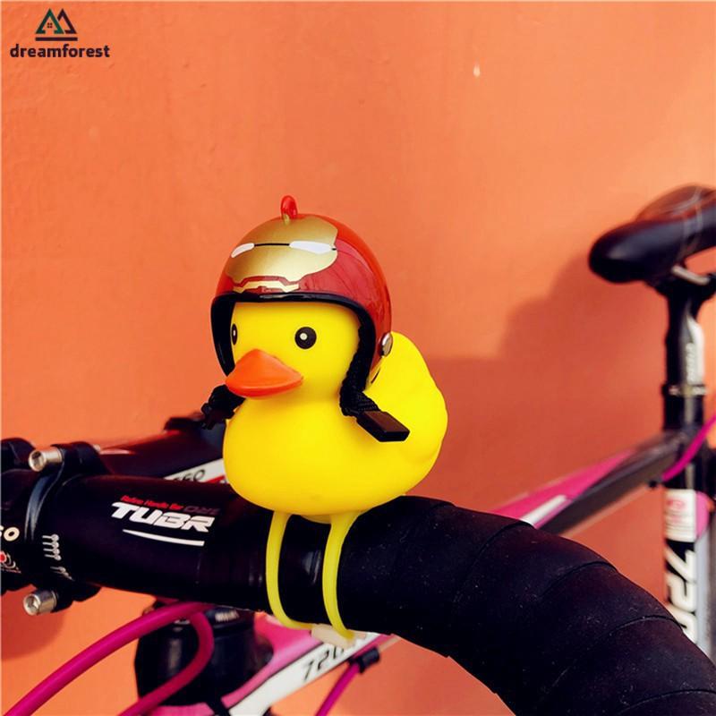 Vịt vàng đội nón bảo hiểm gắn xe-Phụ kiện chú vịt vàng nhỏ đội nón bảo hiểm gắn tay lái xe máy/xe đạp dễ thương