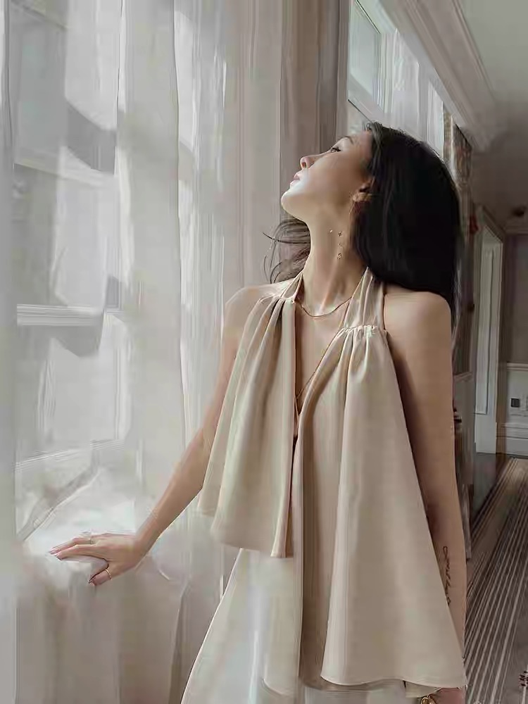 Áo Yếm Layer Tà Cổ Lớn Design Top
