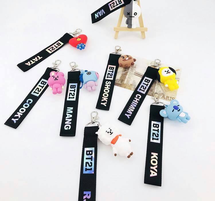 Móc khoá cao su BT21 kèm nametag đen quà tặng ARMY