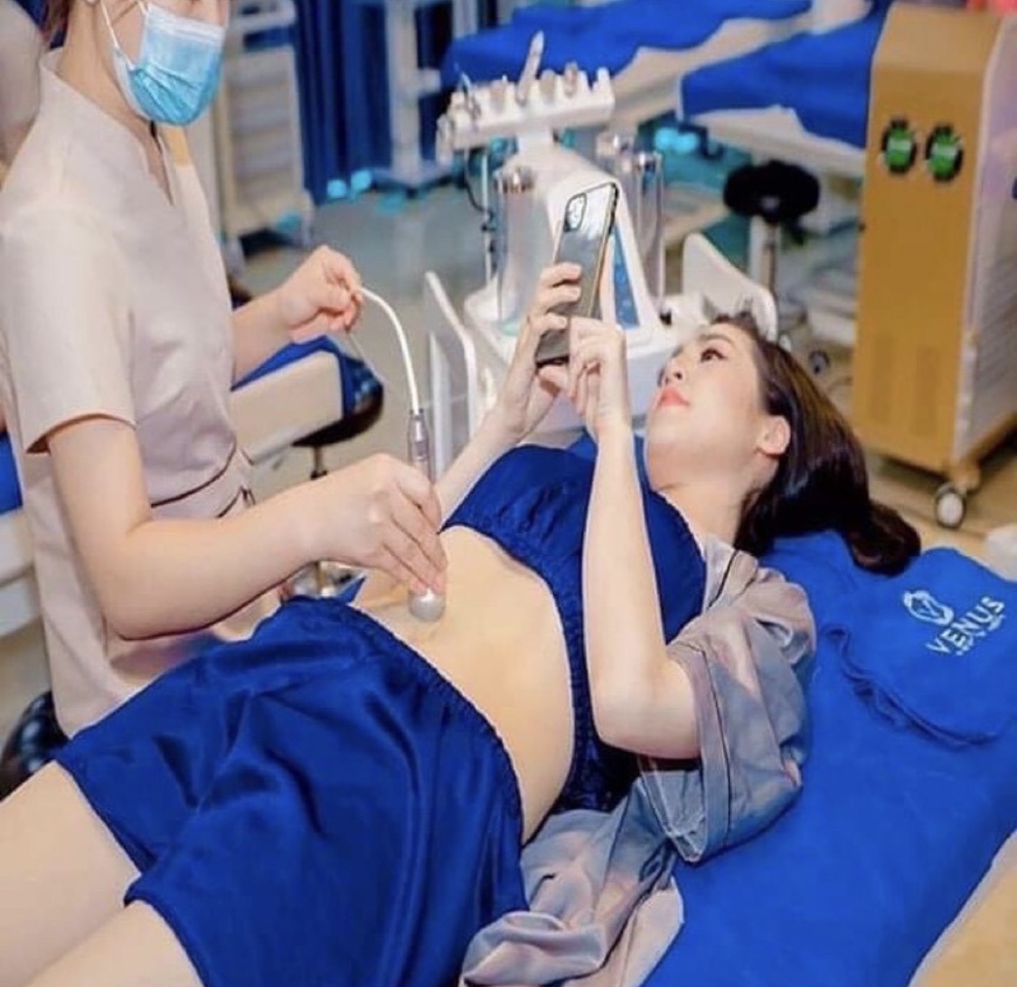Bộ quần và áo quây SPA