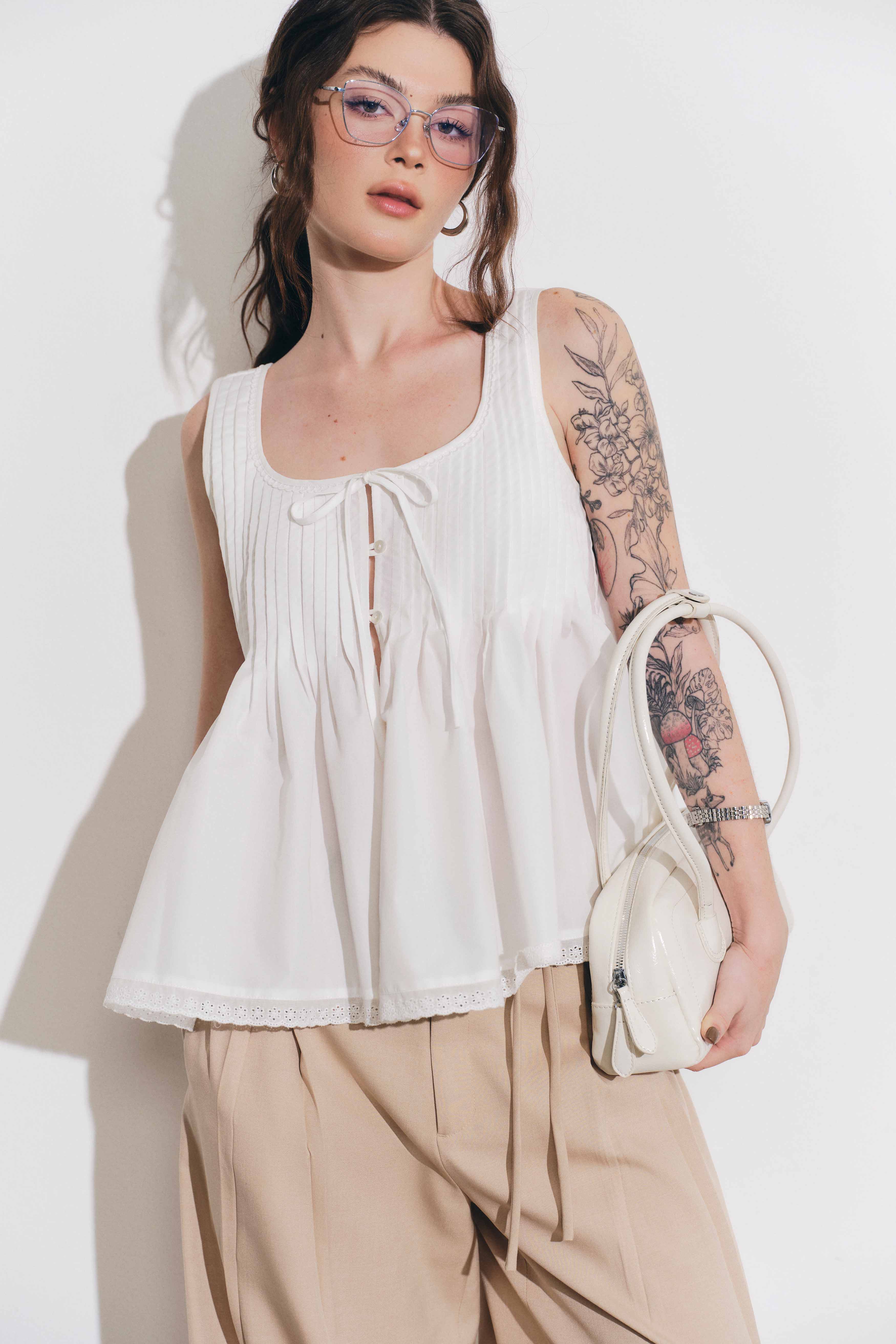 DOTTIE - Áo kiểu chiết ly - Trắng - T1130
