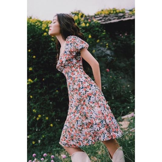 Đầm hoa hồng dáng đuôi cá nhẹ tay bồng nhẹ nhàng Camellia dress