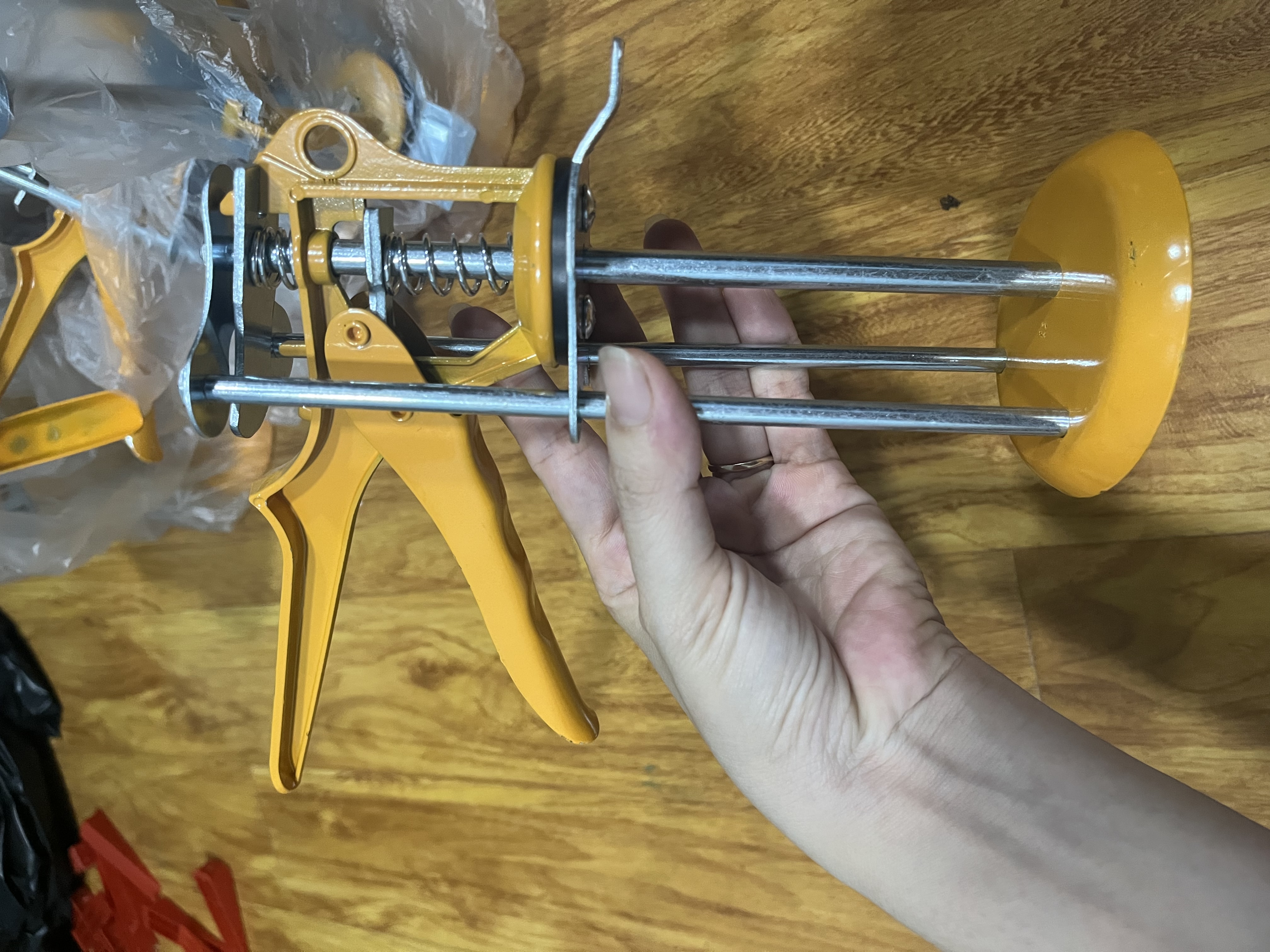 Bộ 2 con đội gạch 3 trụ - kích nâng gạch 3 trụ
