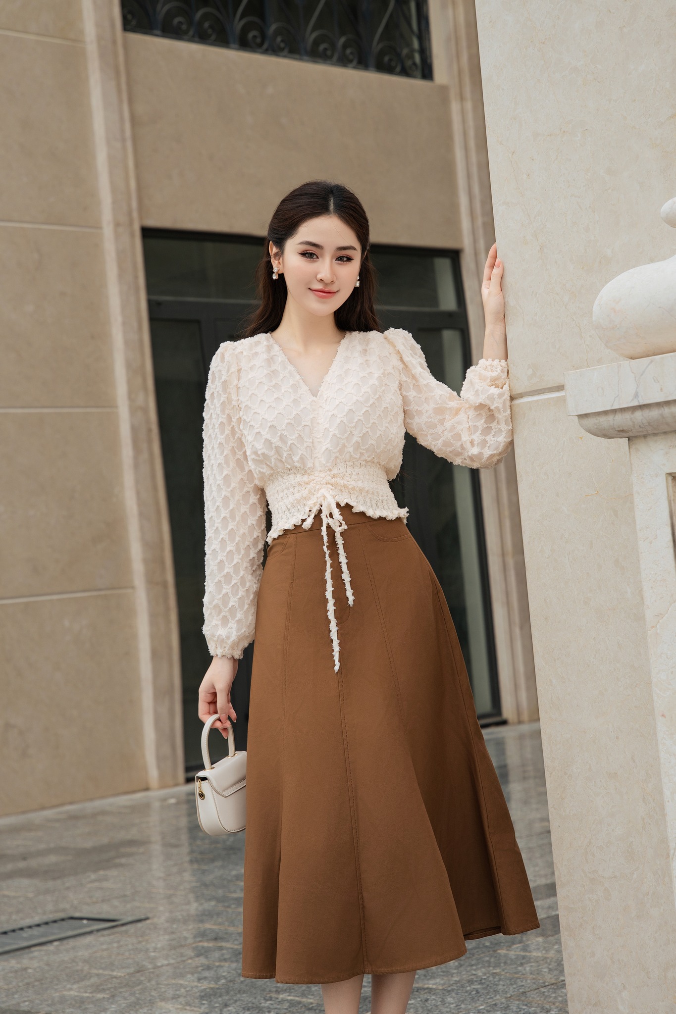 OLV - Áo Amira Top in Cream