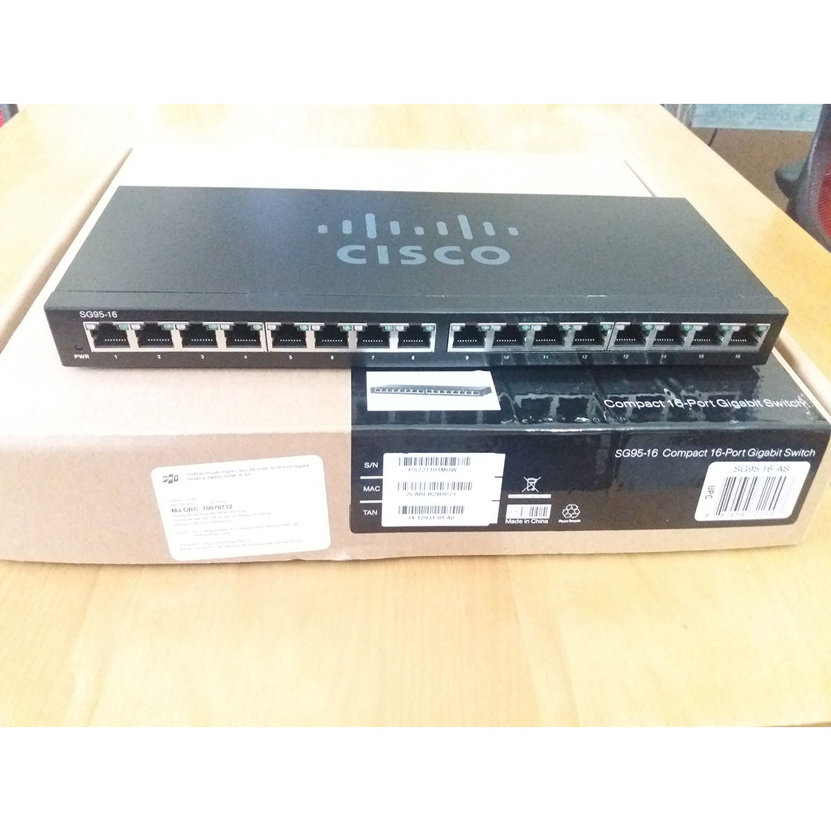 Bộ chia mạng Cisco SG95-16 16 Ports 10/100/1000 Mbps - Hàng nhập khẩu