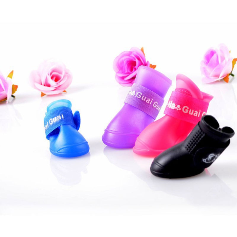 Set 4 Chiếc Giày Đi Mưa Dành Cho Chó Mèo Đủ Size Nhiều Màu Dễ Thương - MÀU NGẪU NHIÊN