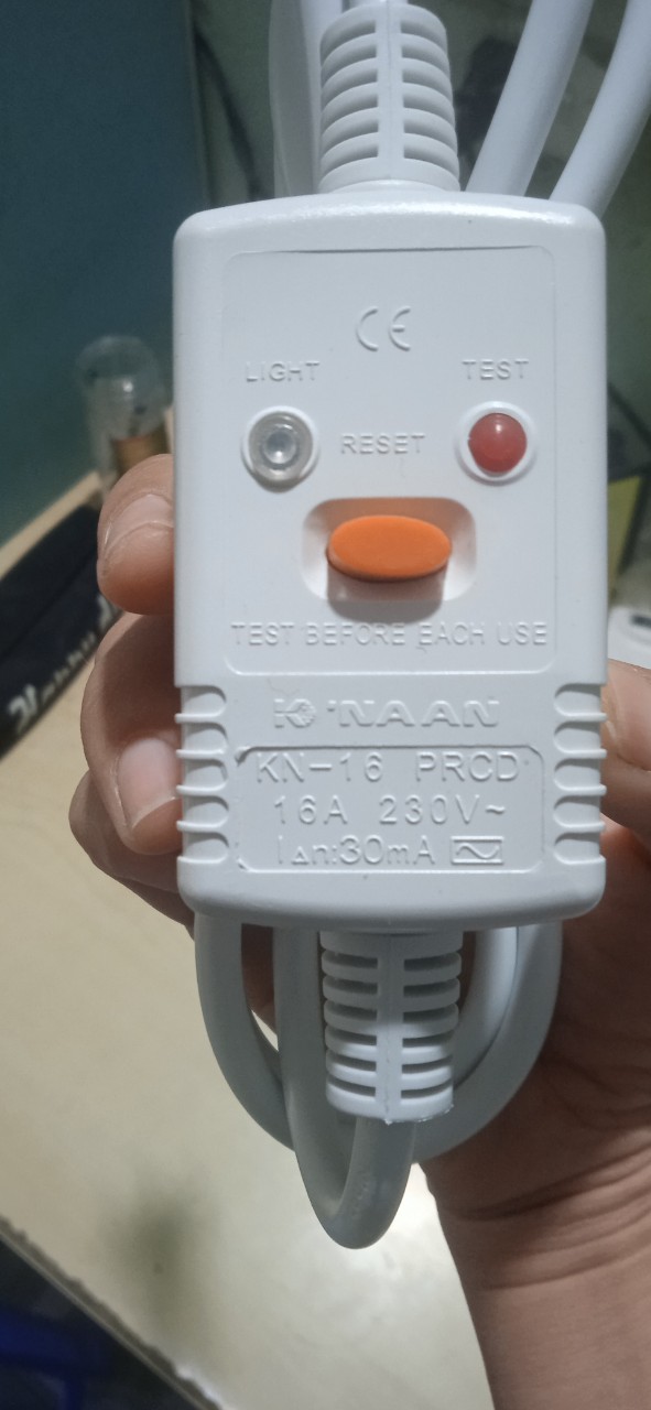 Dây chống giật bình nóng lạnh 16A - Thiết bị chống giật cho ổ cắm - Hàng Tốt - Bảo hành 6 tháng lỗi đổi mới