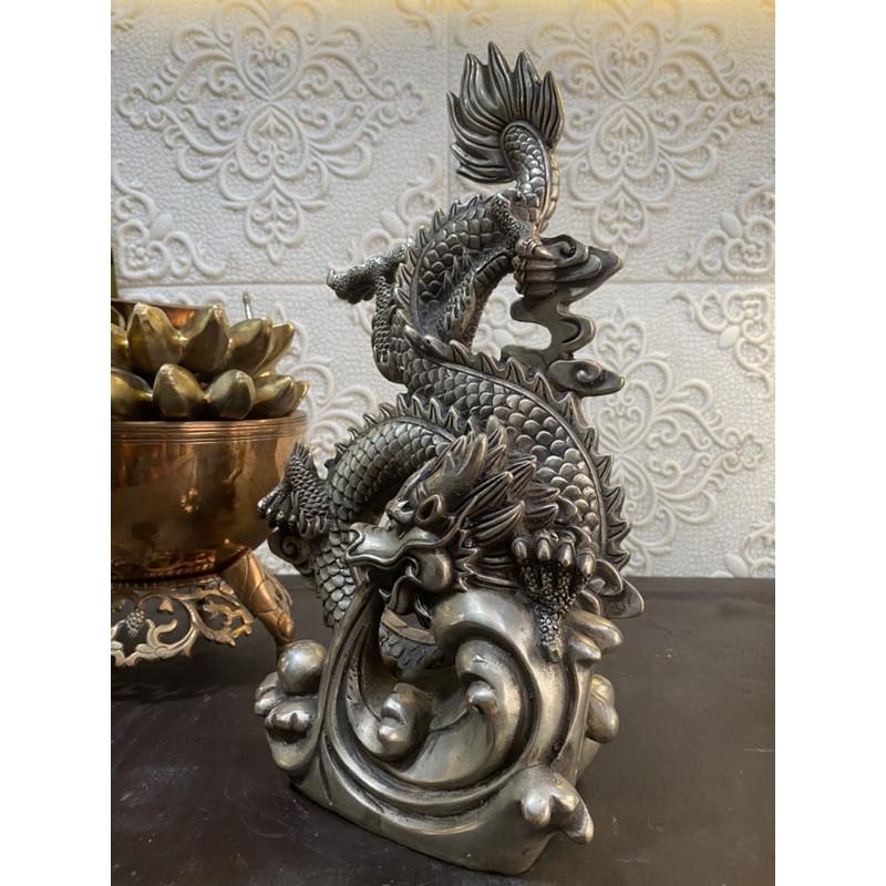 Tượng đồng rồng nhả châu