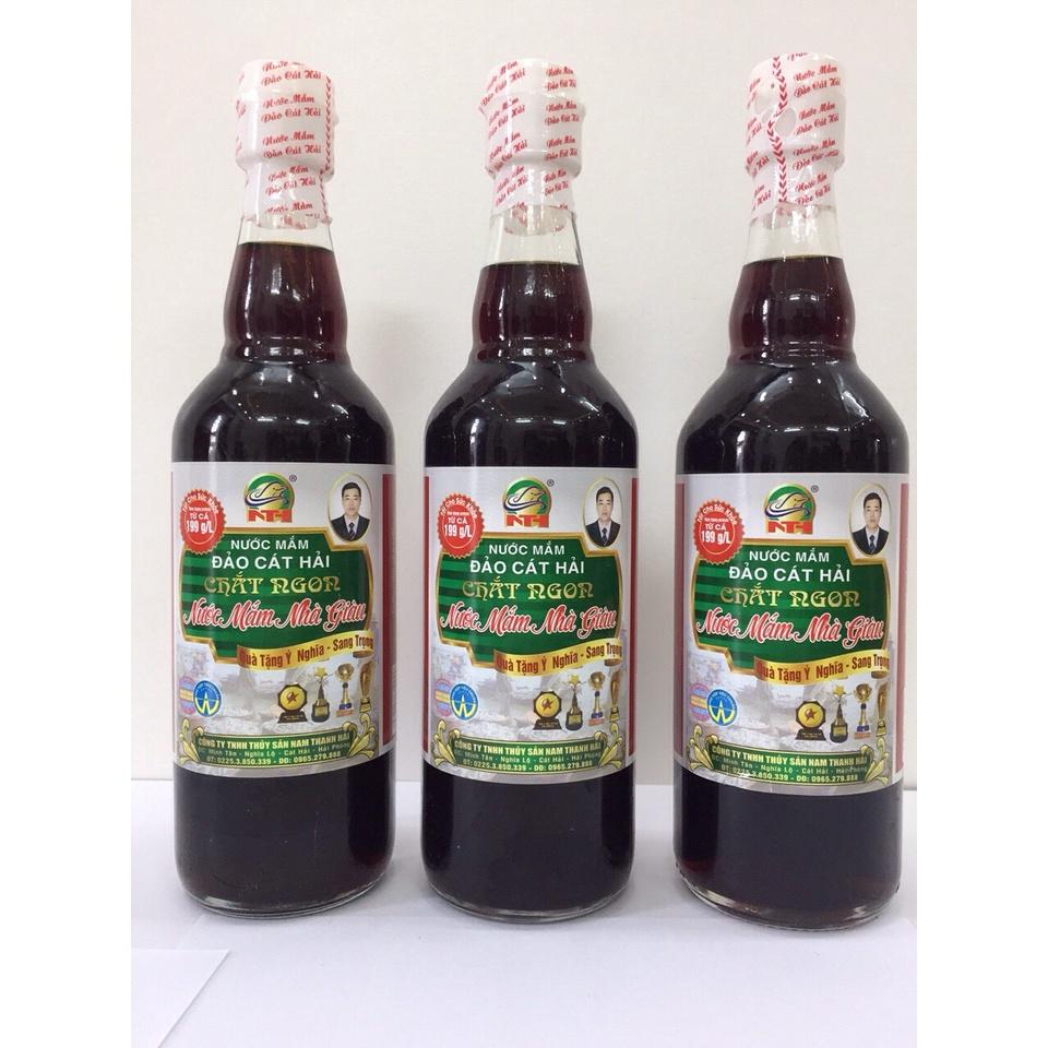 Hộp 4 chai Nước Mắm Chắt Ngon Nhà Giàu độ đạm cao, dung tích 500ml/chai