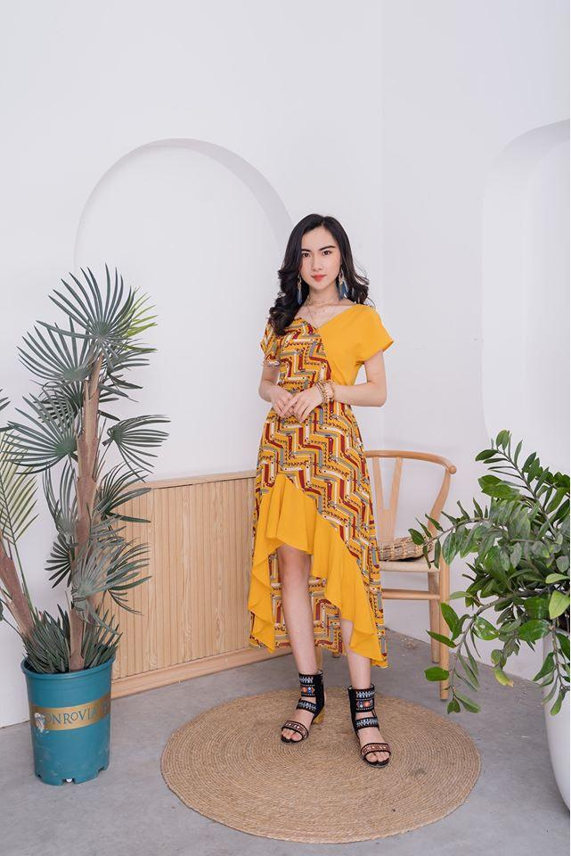 Yellow chain dress - Váy thiết kế vàng 