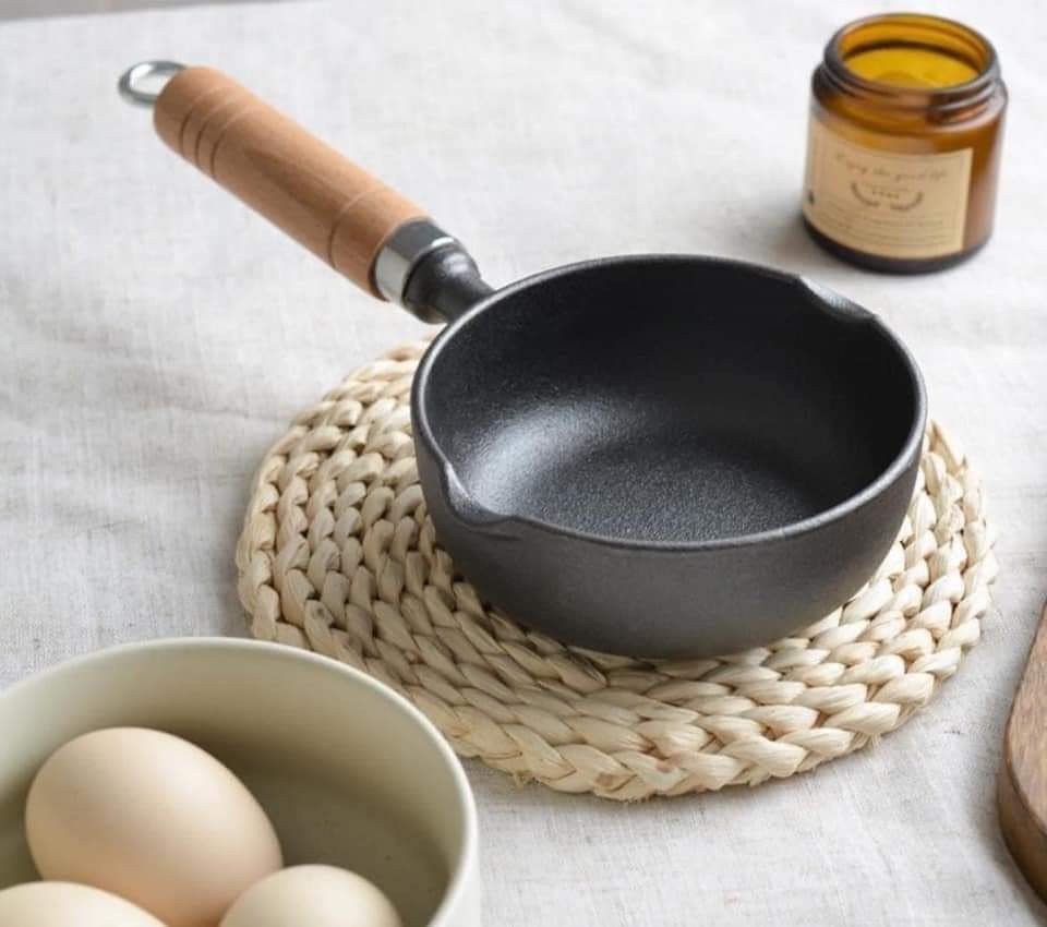CHẢO - QUÁNH GANG ĐƯỜNG KÍNH 13CM, ĐỘ SÂU 5CM THIẾT KẾ DÀY ĐẸP CHUYÊN ĐỂ CHIÊN NGẬP DẦU, NẤU NƯỚC SỐT, CHƯNG MẮM, KHO QUẸT,... DÙNG CHO BẾP GA, HỒNG NGOẠI KỂ CẢ BẾP TỪ