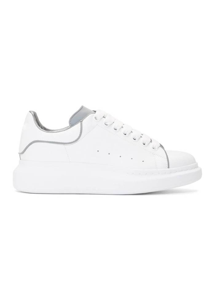 Sneaker trắng độn đế phản quang