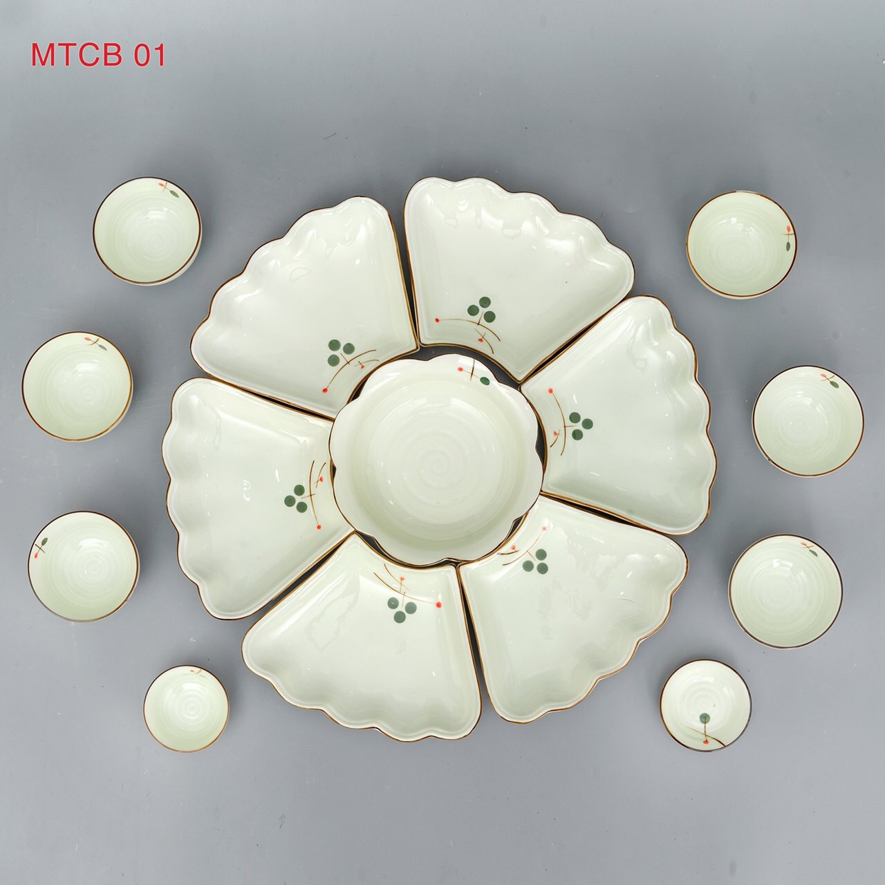 BỘ MẶT TRỜI MEN KEM 15 MÓN VẼ TAY HOA ĐÀO , BỒ CÔNG ANH VÀ HOA SEN.