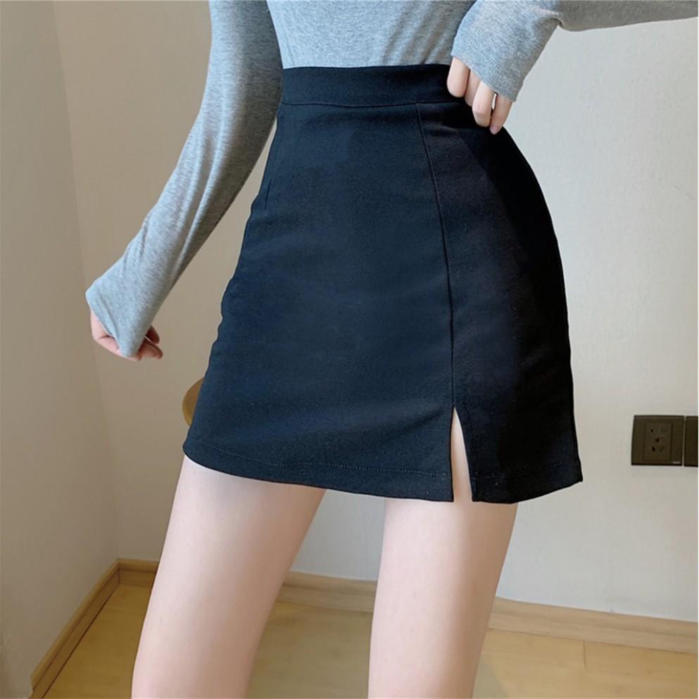 Quần váy chữ A ngắn xẻ trước màu xanh than CRCAV38