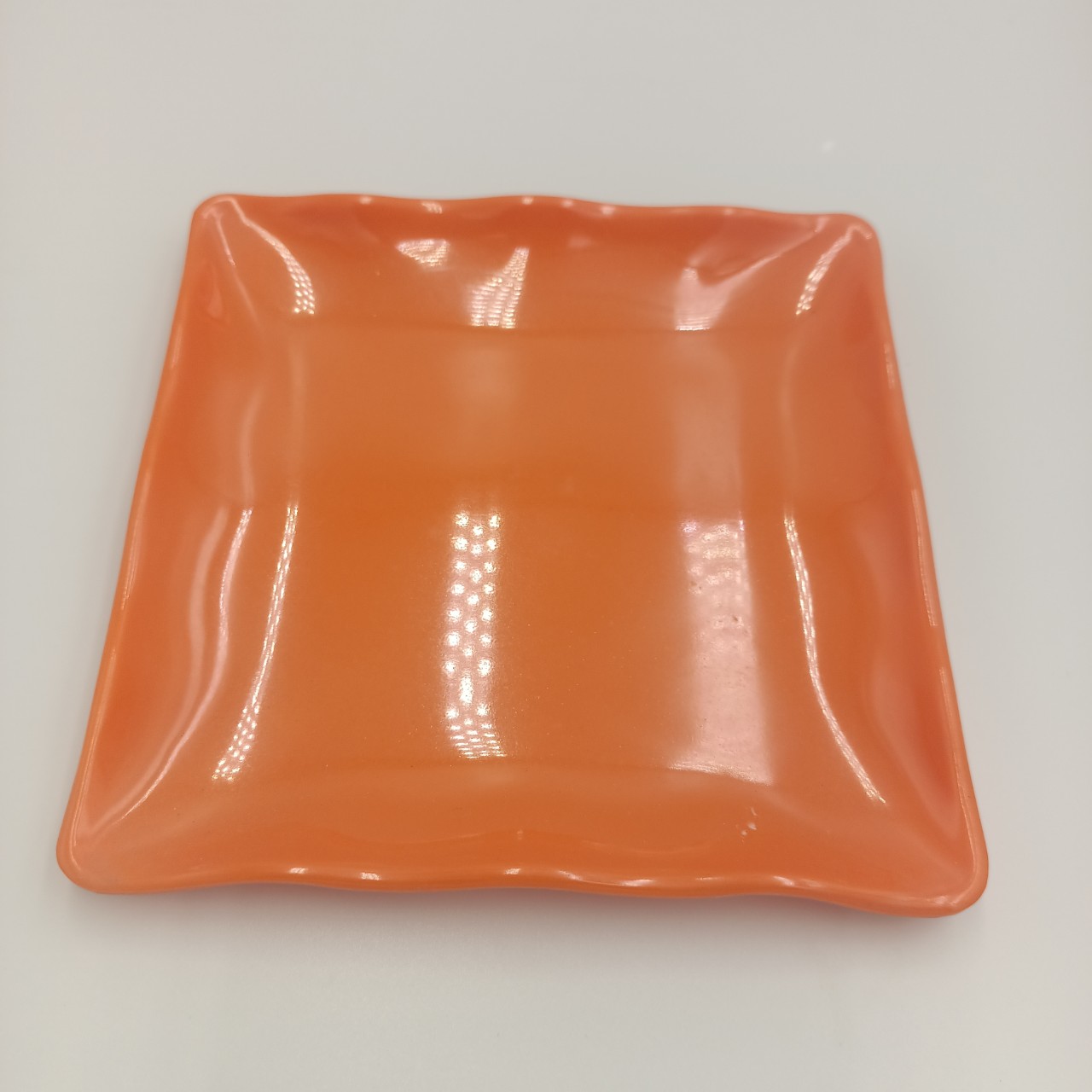 Dĩa Nhựa Melamine Hinh Vuông Nhiều kích cỡ